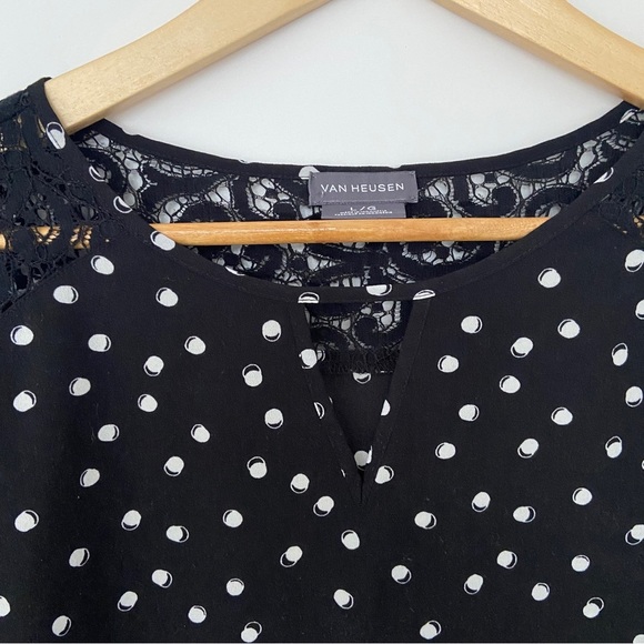 VAN HEUSEN BLACK AND WHITE POLKA DOT BLOUSE WITH PEEKABOO VNECK AND LACE YOKE, L - Picture 4 of 11